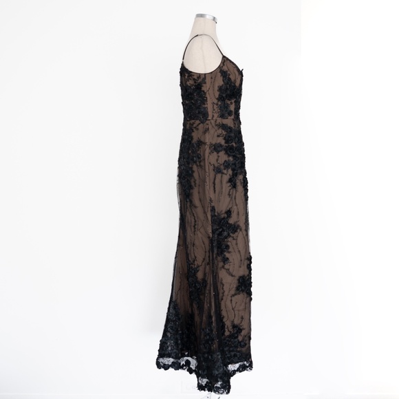 Dress The Population - Giovanna Floral Mesh Appliqué Gown - Picture 5 of 16